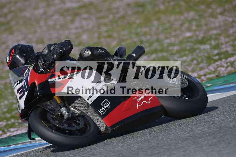 /Archiv-2024/02 29.01.-02.02.2024 Moto Center Thun Jerez/Gruppe schwarz-black/630